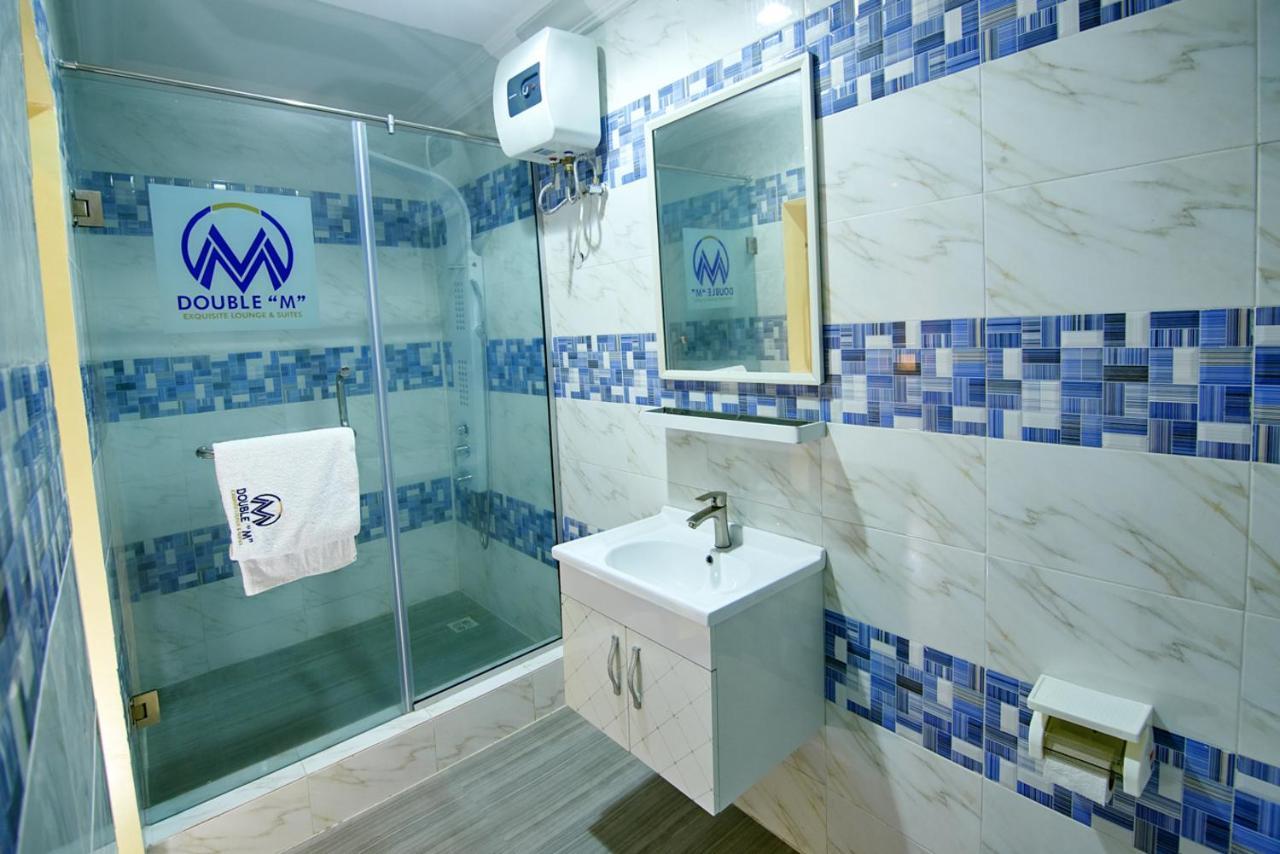 Double M Exquisite Suites And Lounge Lekki Ogombo Eksteriør billede